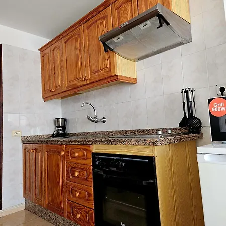 Americas Sun Appartament * ארונה