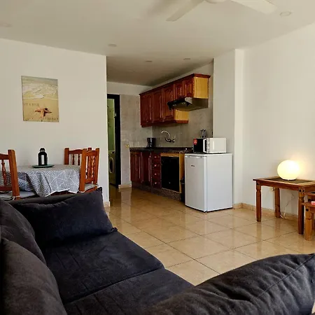 Americas Sun Appartament アロナ